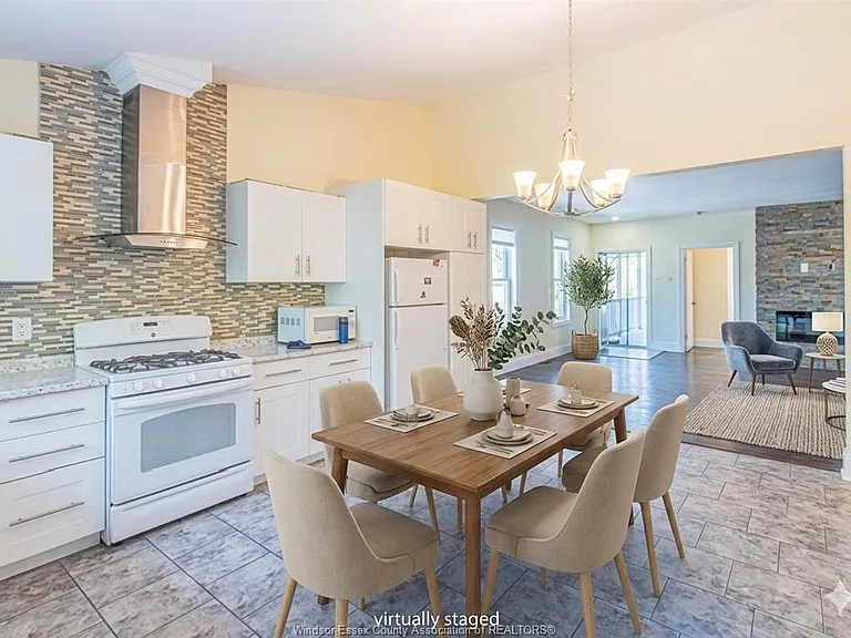 493 Wellington Ave #UPPER — Photo 14
