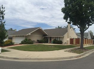 1621 Beechwood St, Santa Ana, CA 92705