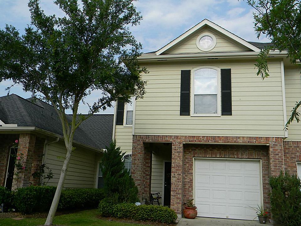 Welcome to your new home at 802 Sterling Creek Circle