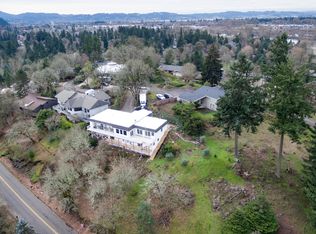 2195 Stonecrest Dr, Eugene, OR 97401
