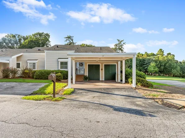 12 Royal Oak Dr, Greenwood, SC 29649