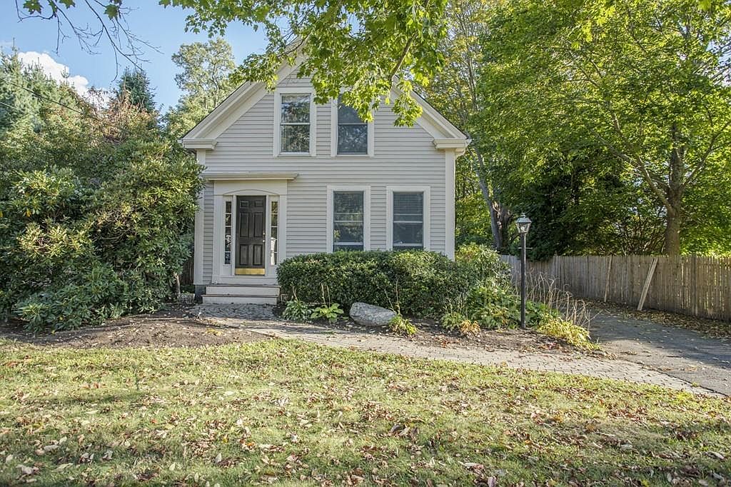 27 Hill St, Raynham, MA 02767 Zillow