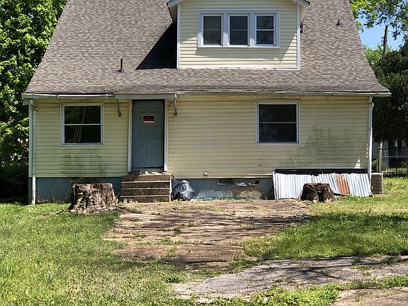 4th image of 1118 N 5th St