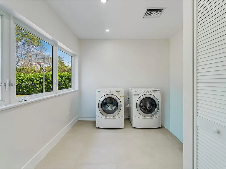 6700 SW 117th St — Photo 30