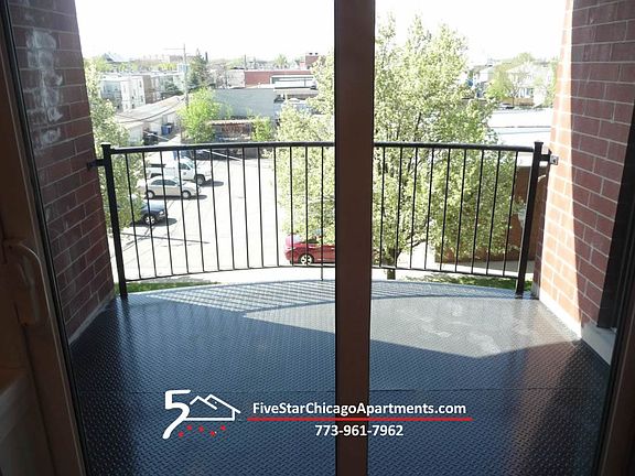 4th image of 3705 N Kedzie Ave APT 205