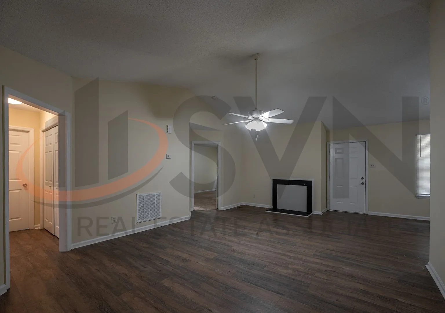 3BR, 2BA Durham Home with Deck and LVP Flooring — Photo 2