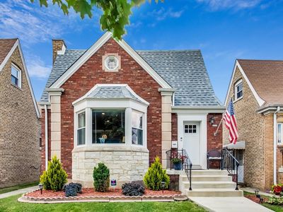 3220 N New England Ave, Chicago, IL, 60634