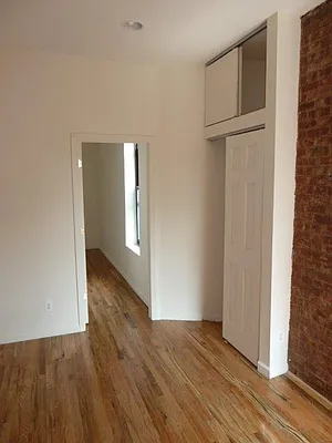 Rented by Chartwell Manhattan Realty | media 23