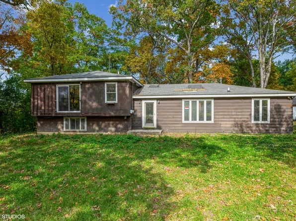 28W664 Washington Ave, West Chicago, IL 60185