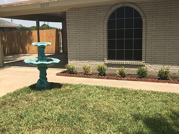 4th image of 22989 Hancock Dr