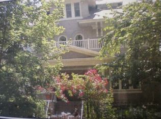 1062 N Lafayette St APT B, Denver, CO 80218