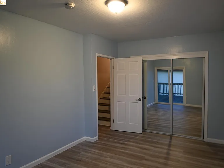 1316 Russell St — Photo 13