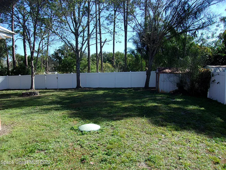 6895 Grissom Pkwy — Photo 34