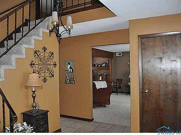 2nd image of 14 Meadowbrook Dr