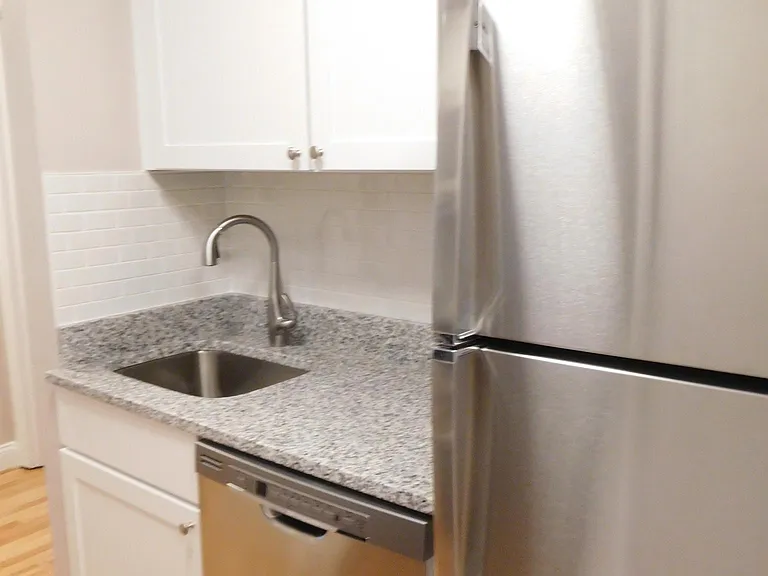 3-15 Lorraine Terrace — Photo 33
