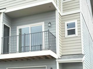 2600 Racquet Ln #15, Yakima, WA 98902