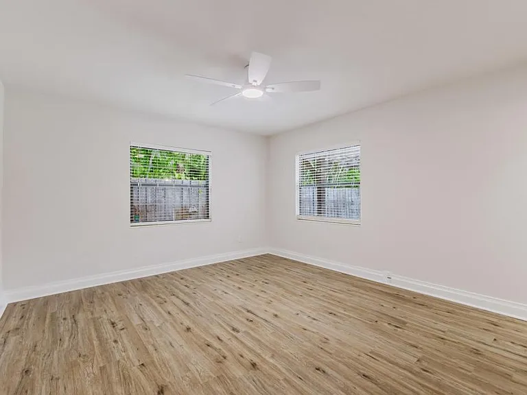 1310 La Faunce Way — Photo 18