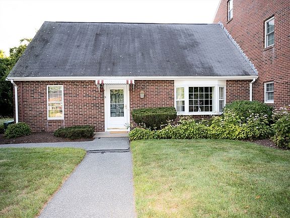 2nd image of 31 Frances Dr #31-D-1