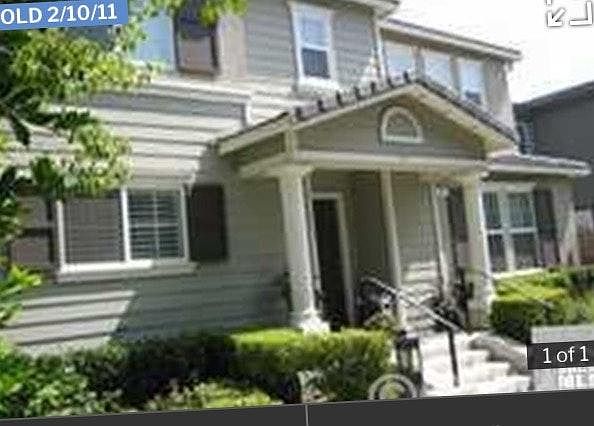 1st image of 411 N Placer Privado