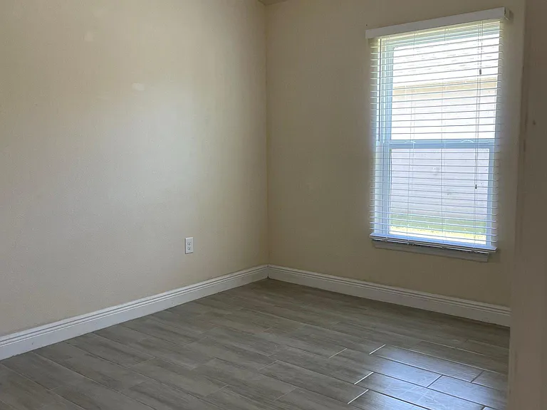 107 Mason Dr — Photo 15