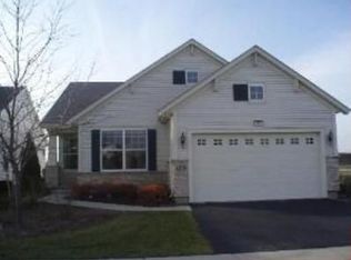 2976 Chevy Chase Ln, Naperville, IL 60564