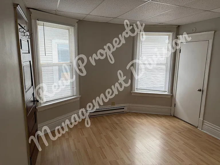 1131 S 2nd St — Photo 6