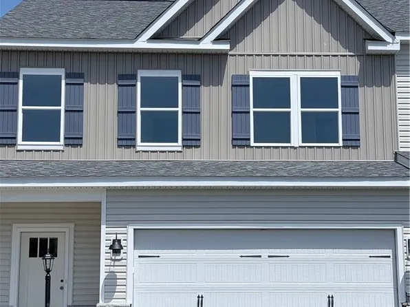 3073 Audrey Dr, Greensburg, PA 15601