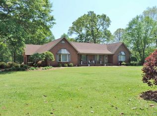 187 Armstrong Rd, Seneca, SC 29678