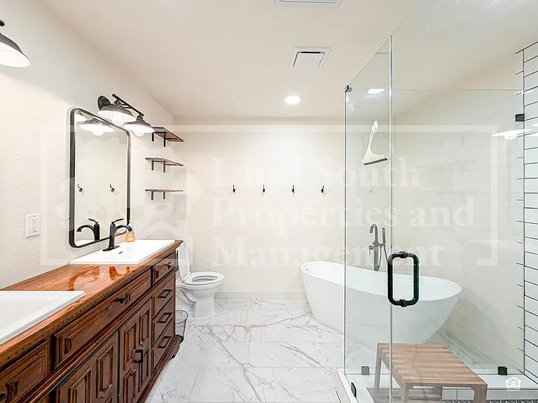 7935 Chase Rd — Photo 14