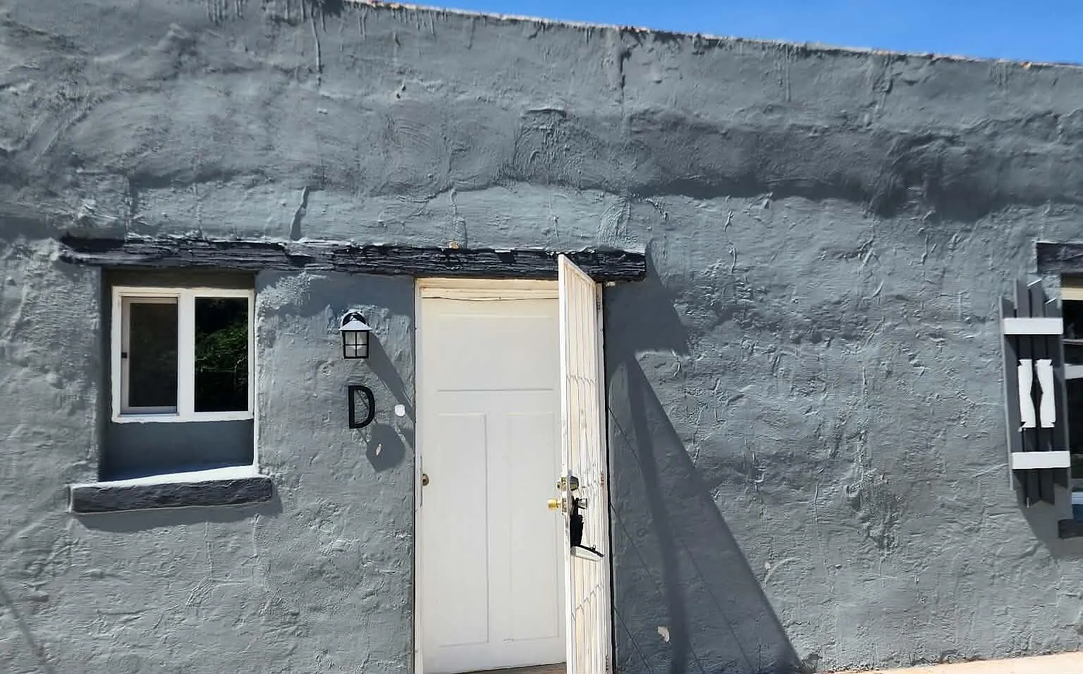 2 bed, 1.0 bath, 754 sqft, $1,100 — Photo 1