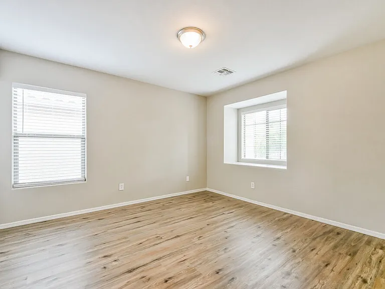 3884 E Santa Fe Ln — Photo 13