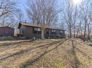 700 N Hillcrest St, Clarksville, AR 72830