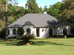 8311 Pinewood Dr, Foley, AL 36535