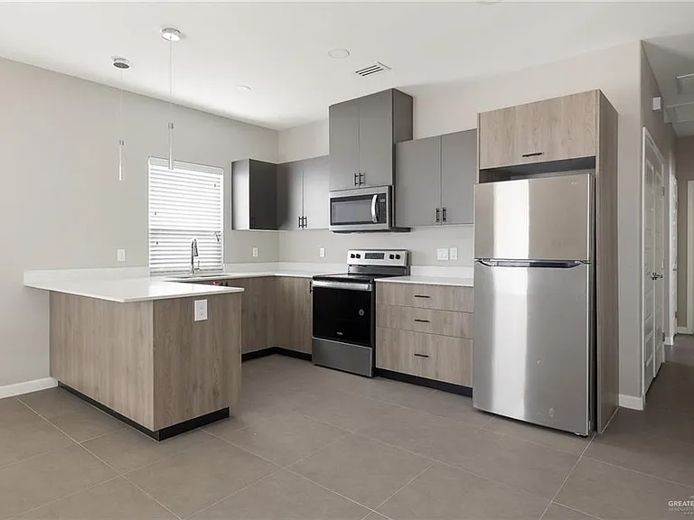 5708 Puffin Ave #1 — Photo 5