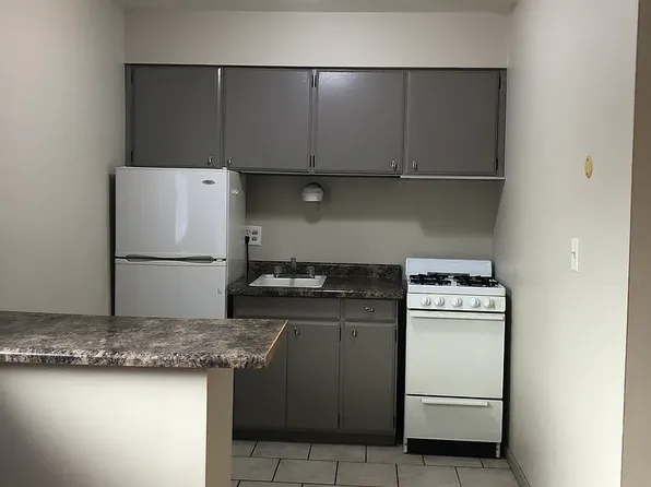 Eastside Farwell Apartments, 1557 N Farwell Ave #44176dc10, Milwaukee, WI 53202