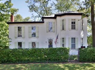 1819 Maple St, Alton, IL 62002