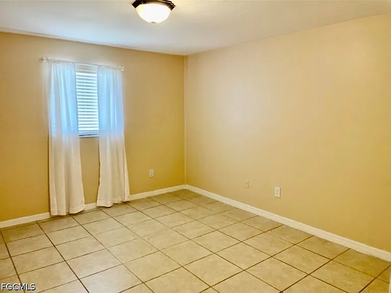 1804 SW 21st Ln #C — Photo 8