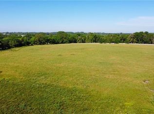 1/2 Se Ne/ex St #67, Adel, IA 50003