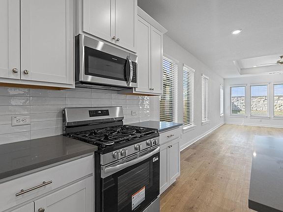 7th image of this home