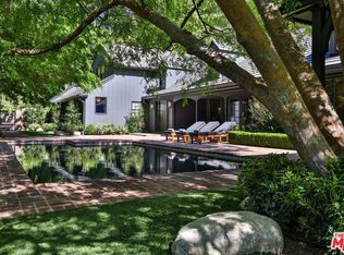 2751 Hutton Dr, Beverly Hills, CA 90210