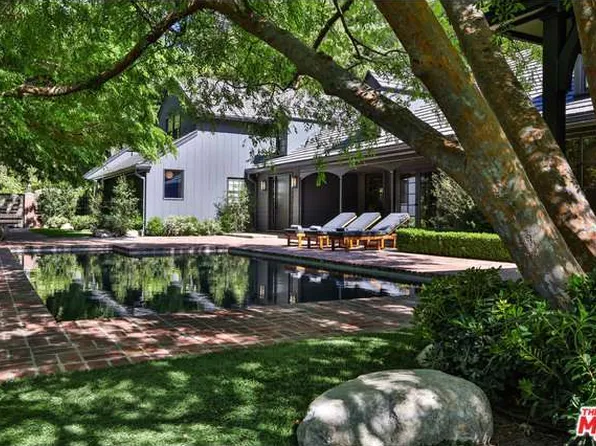 2751 Hutton Dr, Beverly Hills, CA 90210