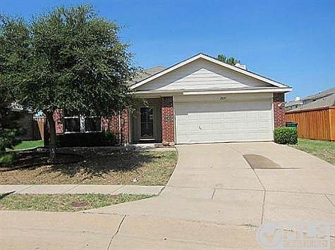 1st image of 2825 Cliffview Dr