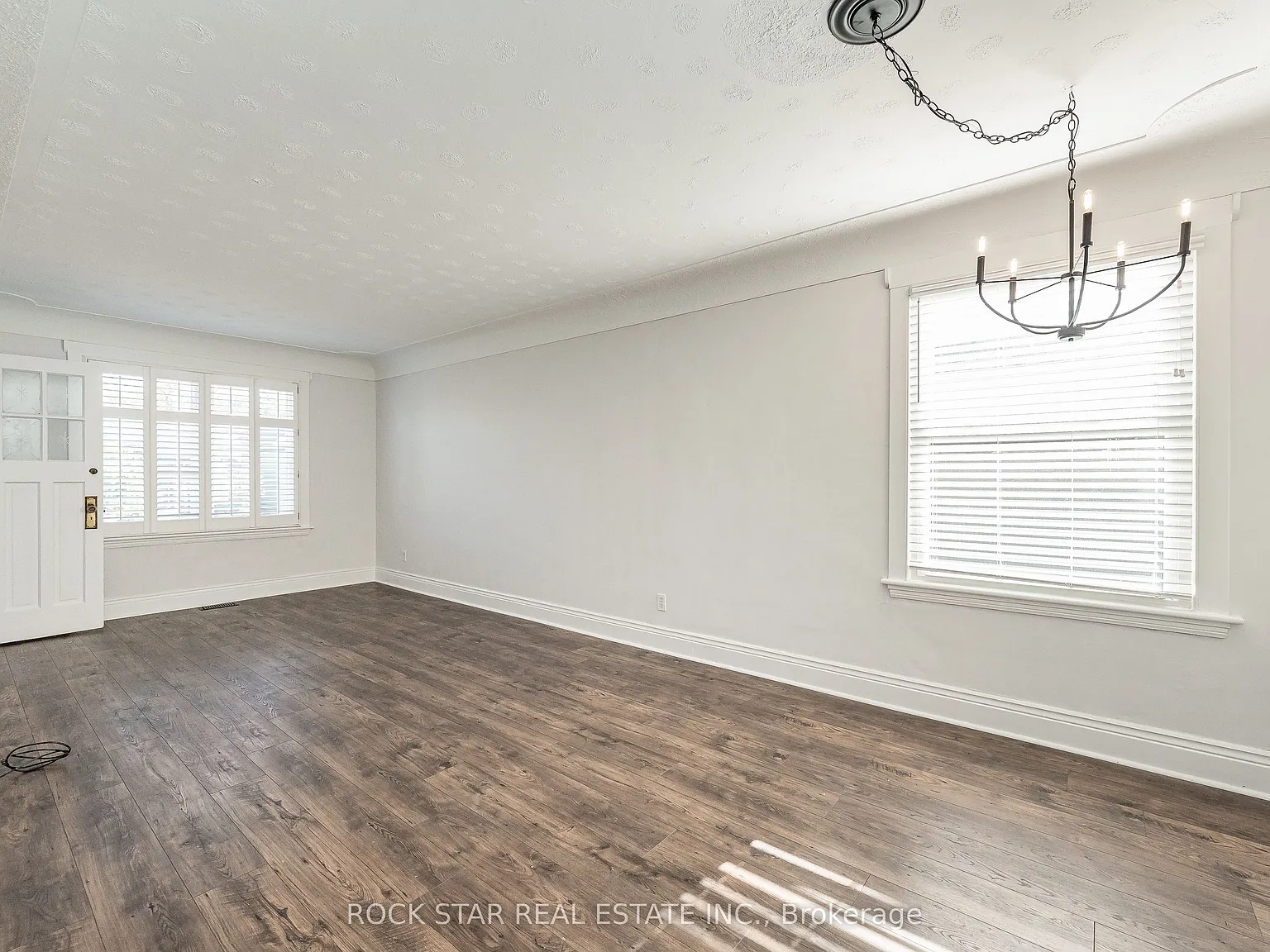 3 bed, $2,500 — Photo 4