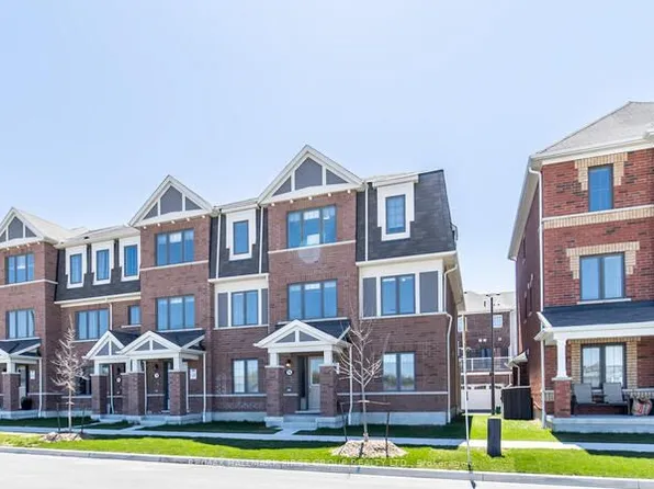75 Whitefish St, Whitby, ON L1P 0K5