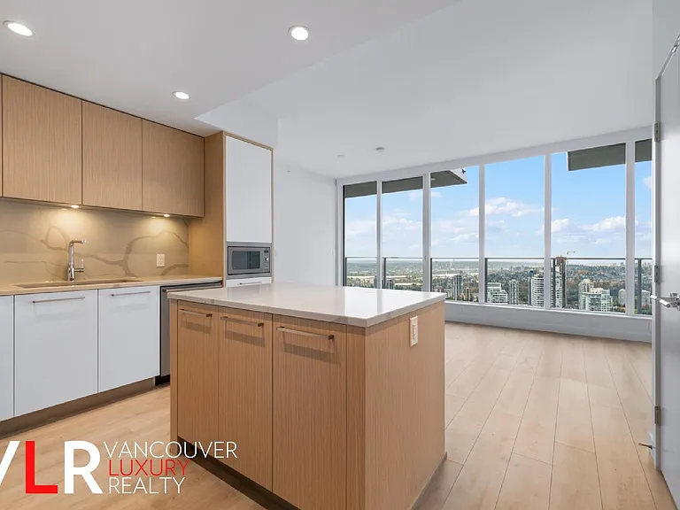 567 Clarke Rd #3807 — Photo 1