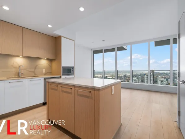 567 Clarke Rd, Coquitlam, BC