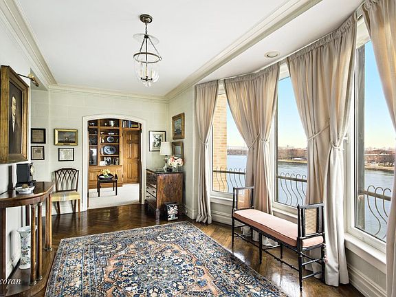 4th image of 1 E End Ave APT 6A