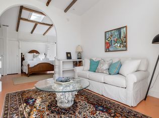 15 E Battery St APT A, Charleston, SC 29401