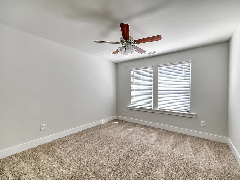 109 S Grassland Rd — Photo 18