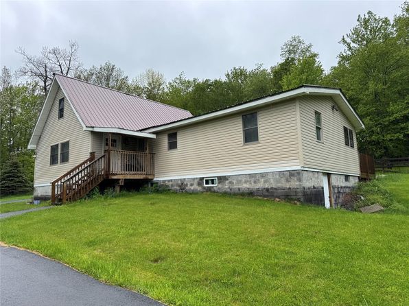 405 Burnt Hill Rd